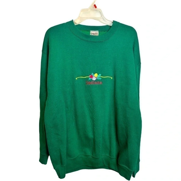 VINTAGE Christmas Crewneck Sweatshirt. Embroidered design in front. Indiana - Picture 1 of 6